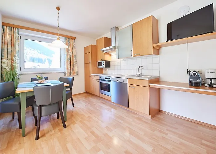 Am Zwoelferkogel Saalbach-Hinterglemm