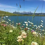 Am Zwölferkogel Aparthotel