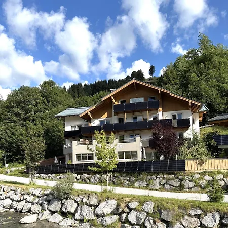 Am Zwoelferkogel Апарт-отель 2*